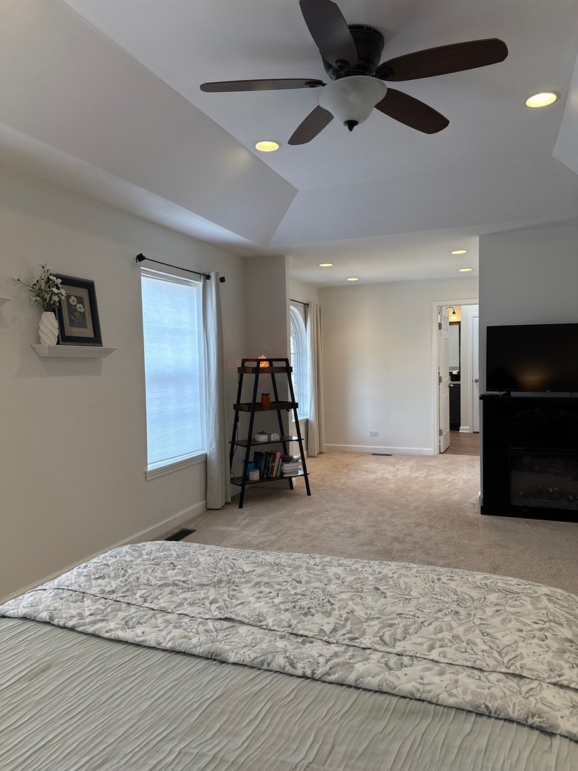 1785 Briggs Street Sycamore, IL 60178 - Photo 21 of 43 a view of a livingroom with a fireplace