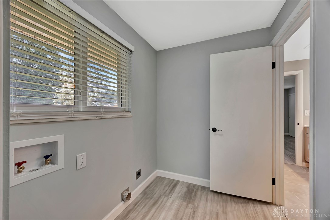2318 East Rahn Road Dayton, OH 45440 - Photo 17 of 39 Gallery Image 17