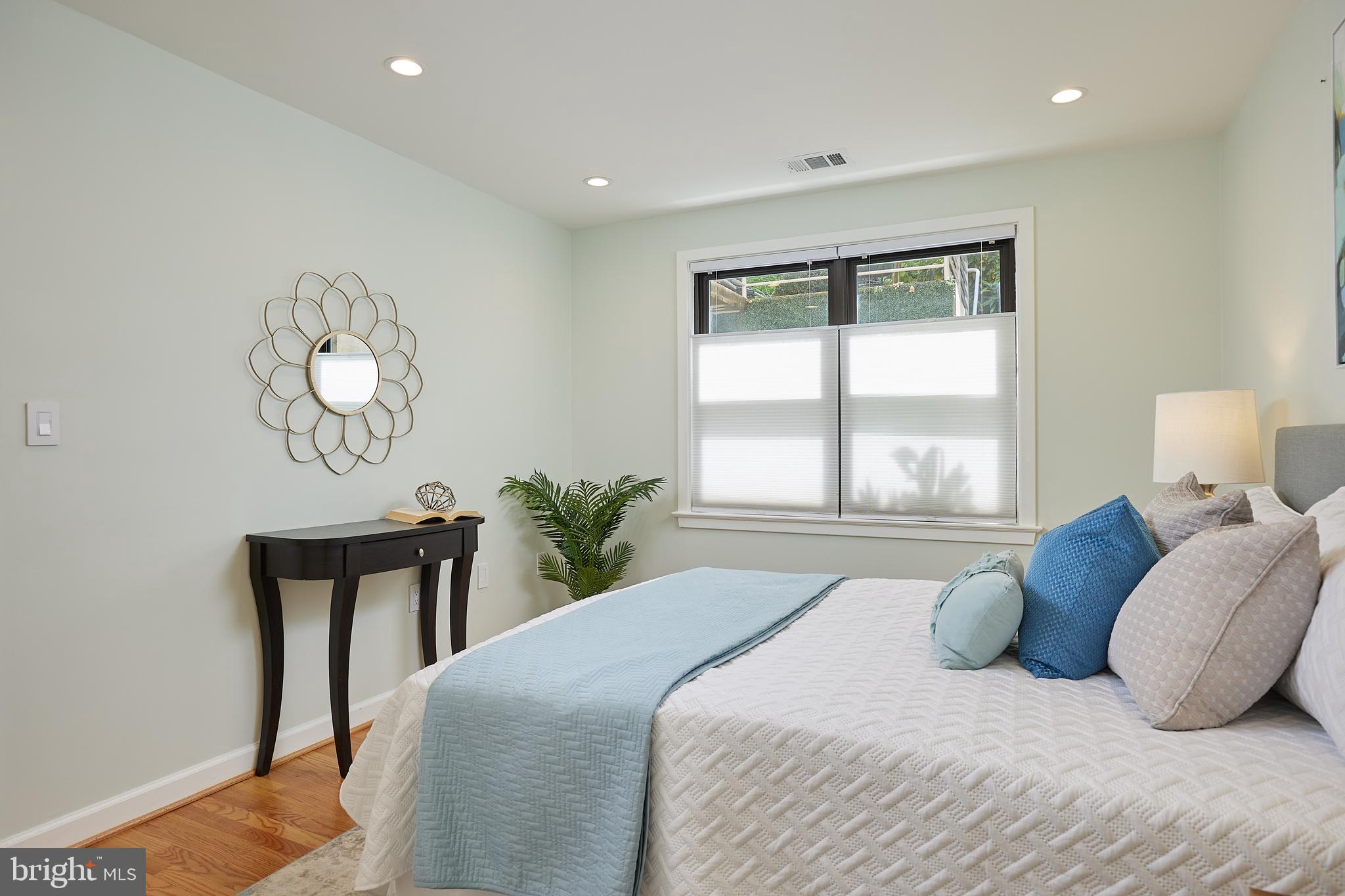 1710 Summit Place Northwest, Unit 1710 Washington, DC 20009 - Photo 14 of 41
