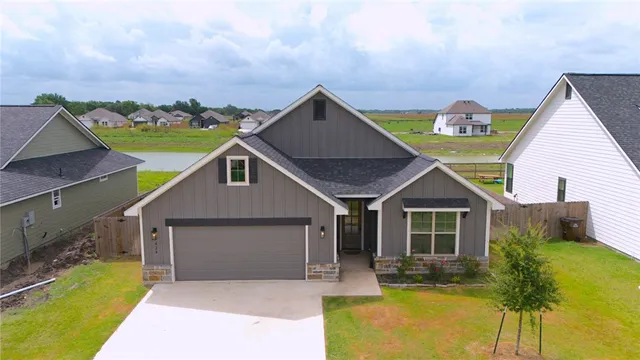 $315,000 | 424 Brazos Bend, Somerville, TX 77879