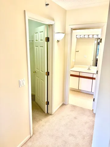 $275,000 | 1220 Depot Street, Unit 305, Glenview, IL 60025