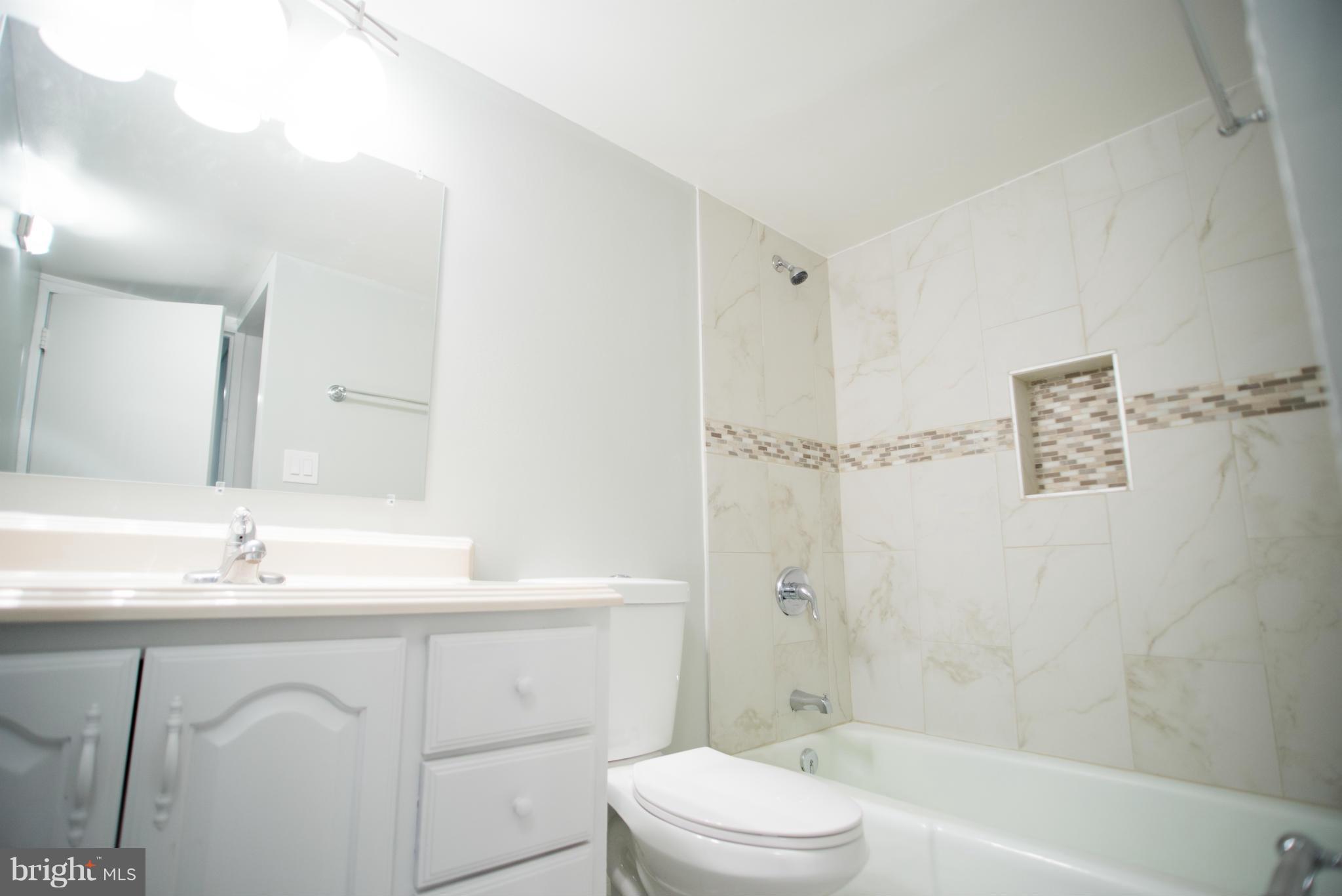 17824 Buehler Road, Unit 191 Olney, MD 20832 - Photo 7 of 22 Bath