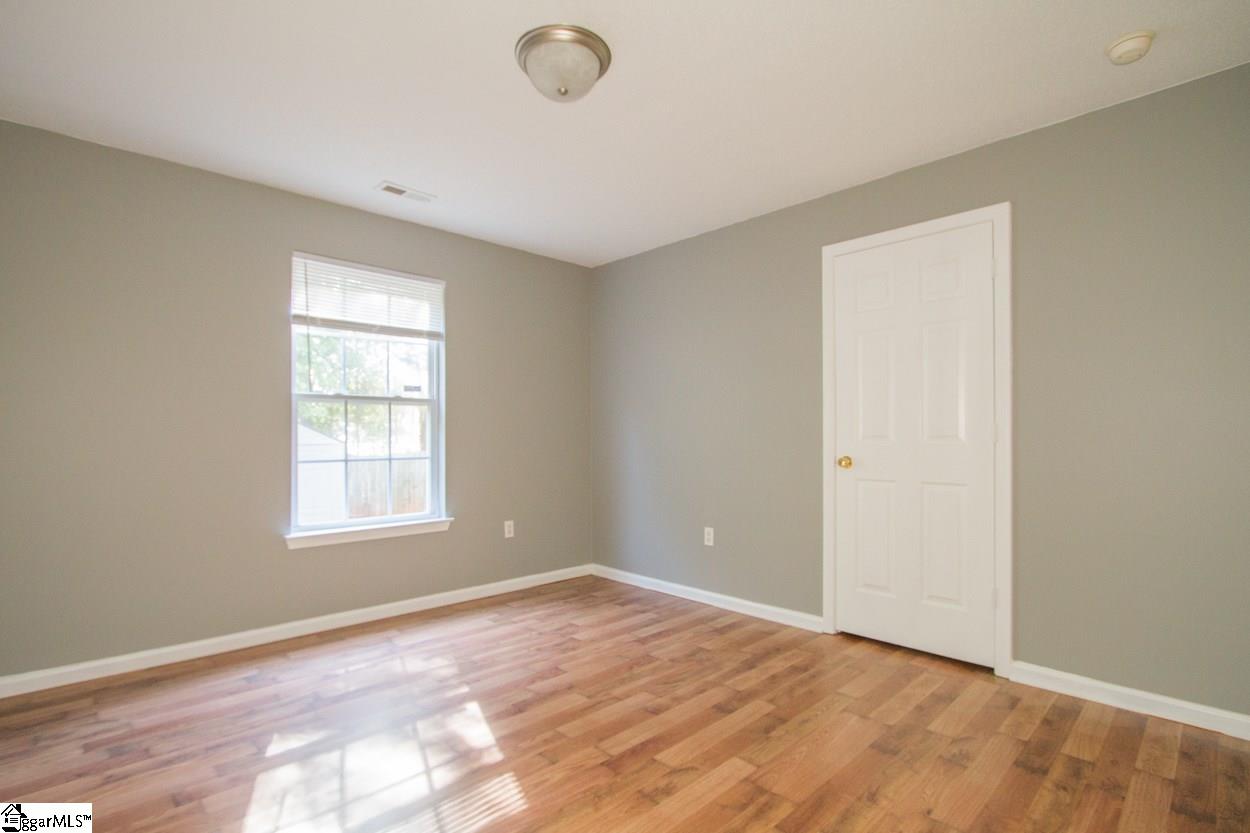 210 Ridgeover Drive Greenville, SC 29617 - Photo 15 of 35 Gallery Image 15