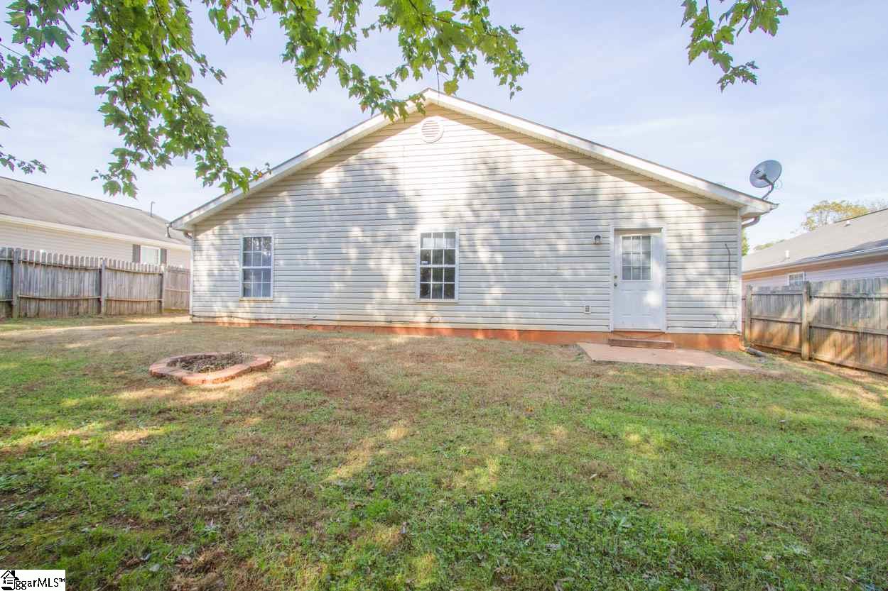 210 Ridgeover Drive Greenville, SC 29617 - Photo 31 of 35 Gallery Image 31