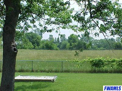 7124 Cranberry Road Fort Wayne, IN 46825 - Photo 3 of 11 Gallery Image 3