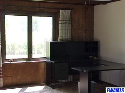 7124 Cranberry Road Fort Wayne, IN 46825 - Photo 7 of 11 Gallery Image 7
