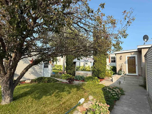 $99,000 | 402 South Menominee Street, Stephenson, MI 49887