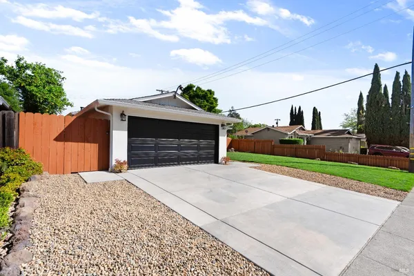 $529,998 | 2438 Oceanic Drive, Fairfield, CA 94533