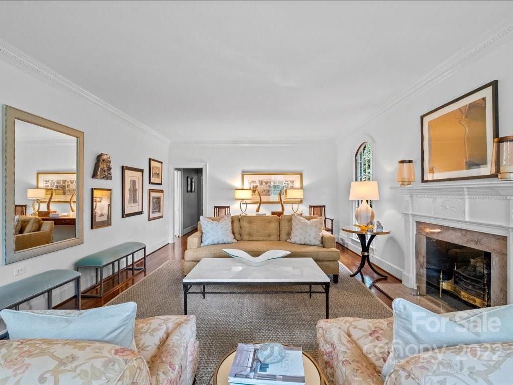 1944 Queens Road West Charlotte, NC 28209 - Photo 6 of 41 Gallery Image 6