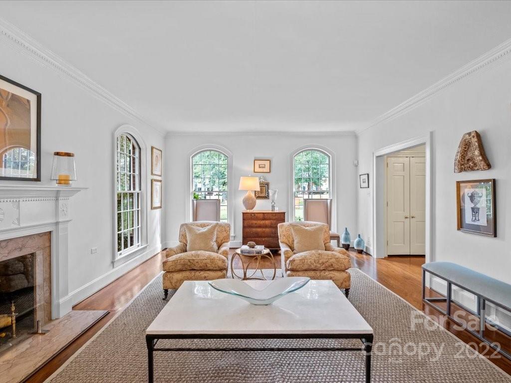 1944 Queens Road West Charlotte, NC 28209 - Photo 7 of 41 Gallery Image 7