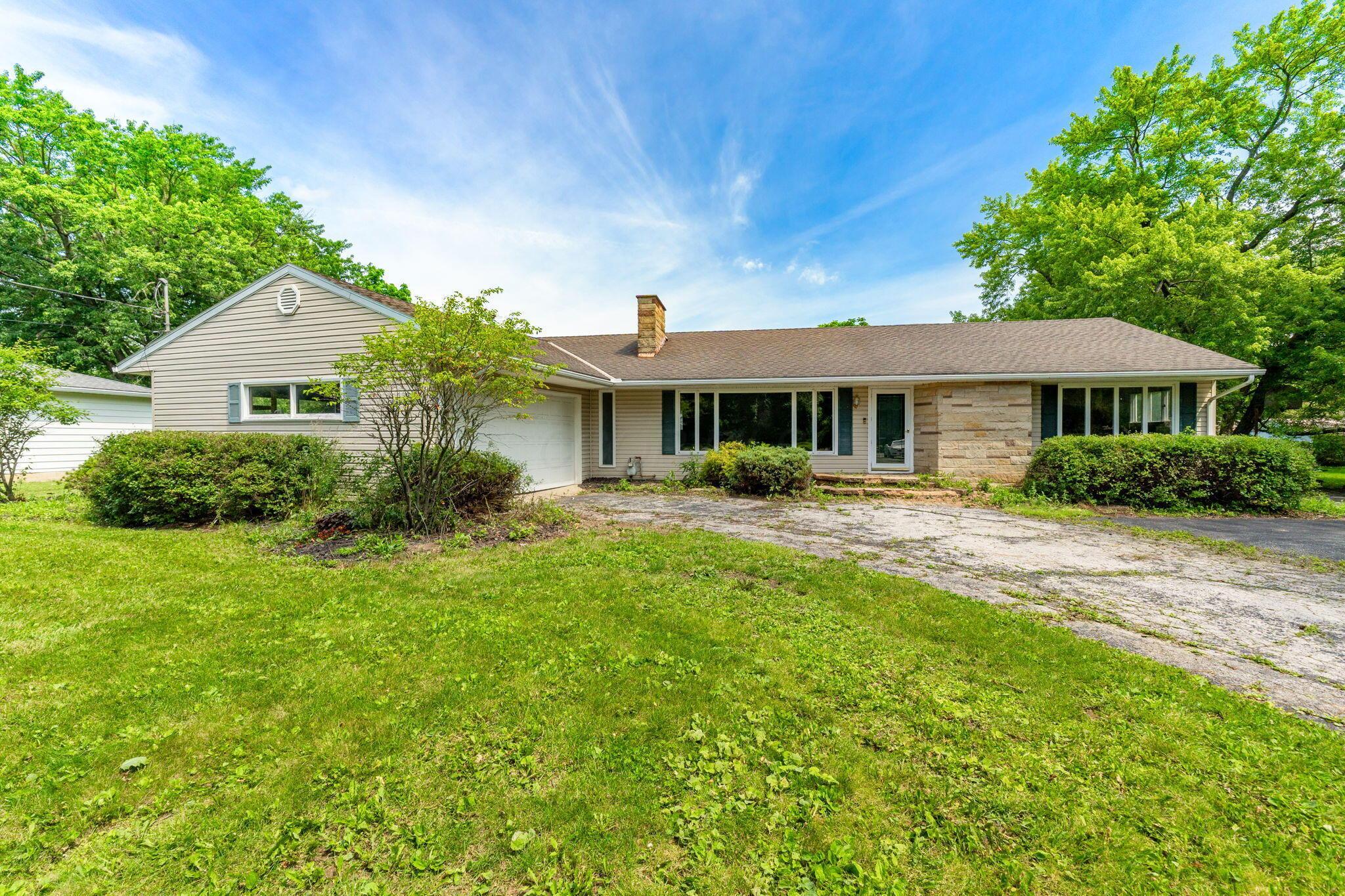 1282 Lawndale Road Marion, OH 43302 - Photo 4 of 51 1282 Lawndale Rd (Exterior)-3
