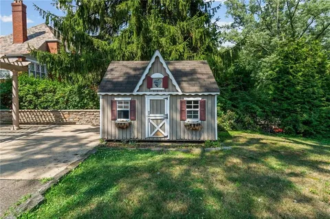 $449,990 | 595 Kenilworth Drive, Pittsburgh, PA 15228