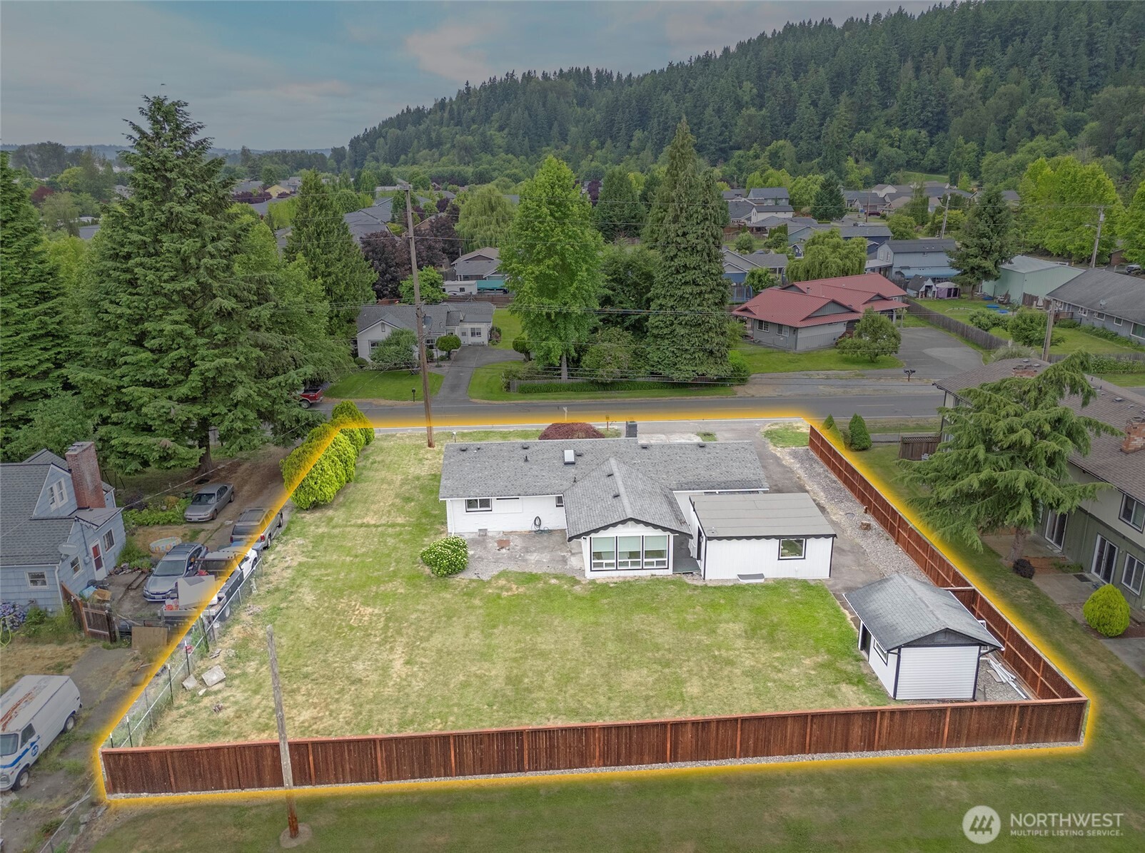 15512 Elm Street East Sumner, WA 98390 - Photo 36 of 37 an aerial view of a house