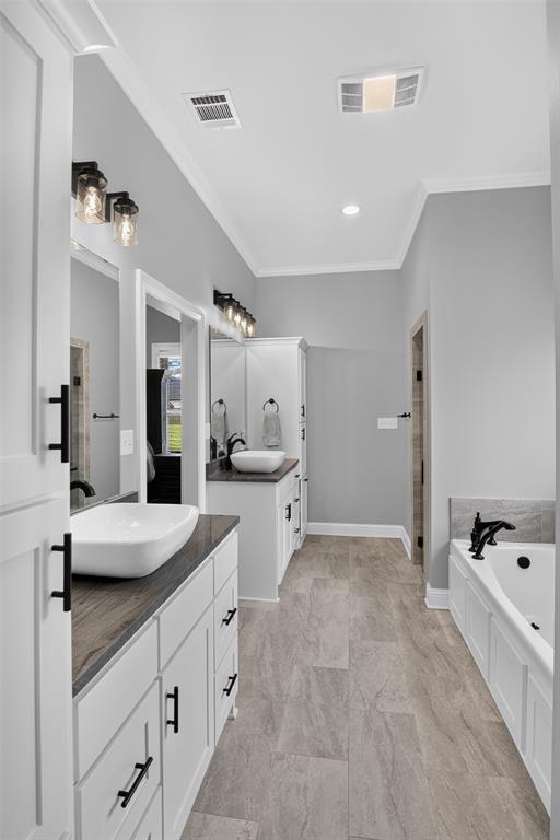 690 Popsi Lane Stonewall, LA 71078 - Photo 16 of 35 primary bathroom