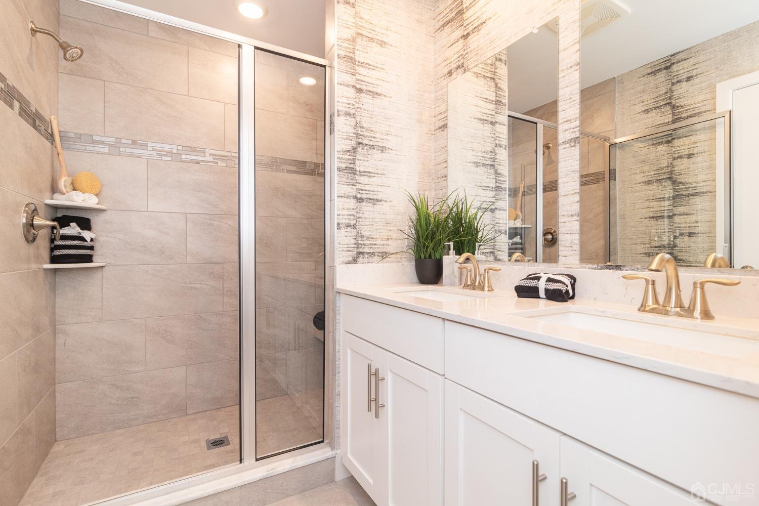 2302 Jamison Road Monroe Township, NJ 08831 - Photo 14 of 25