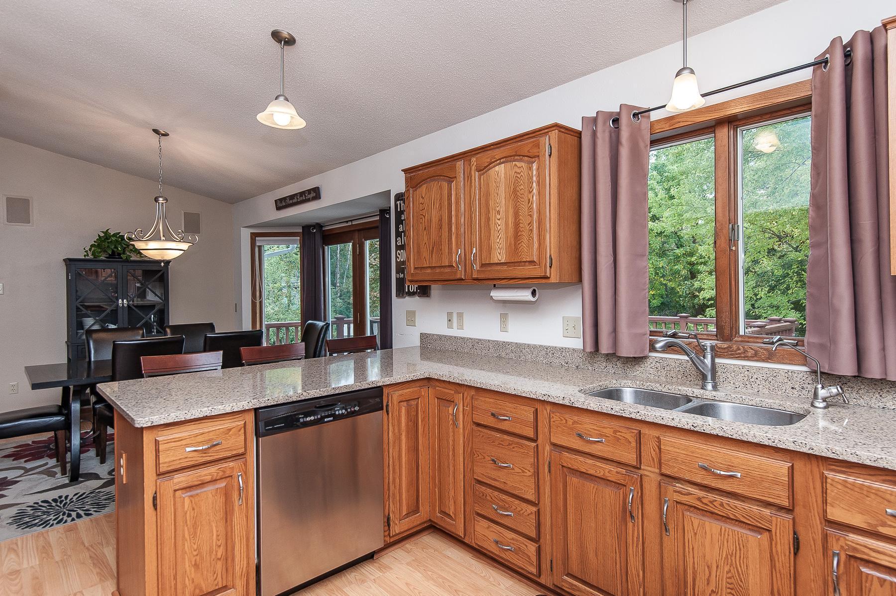 3109 River Lane Northeast Rochester, MN 55906 - Photo 11 of 44 Gallery Image 11