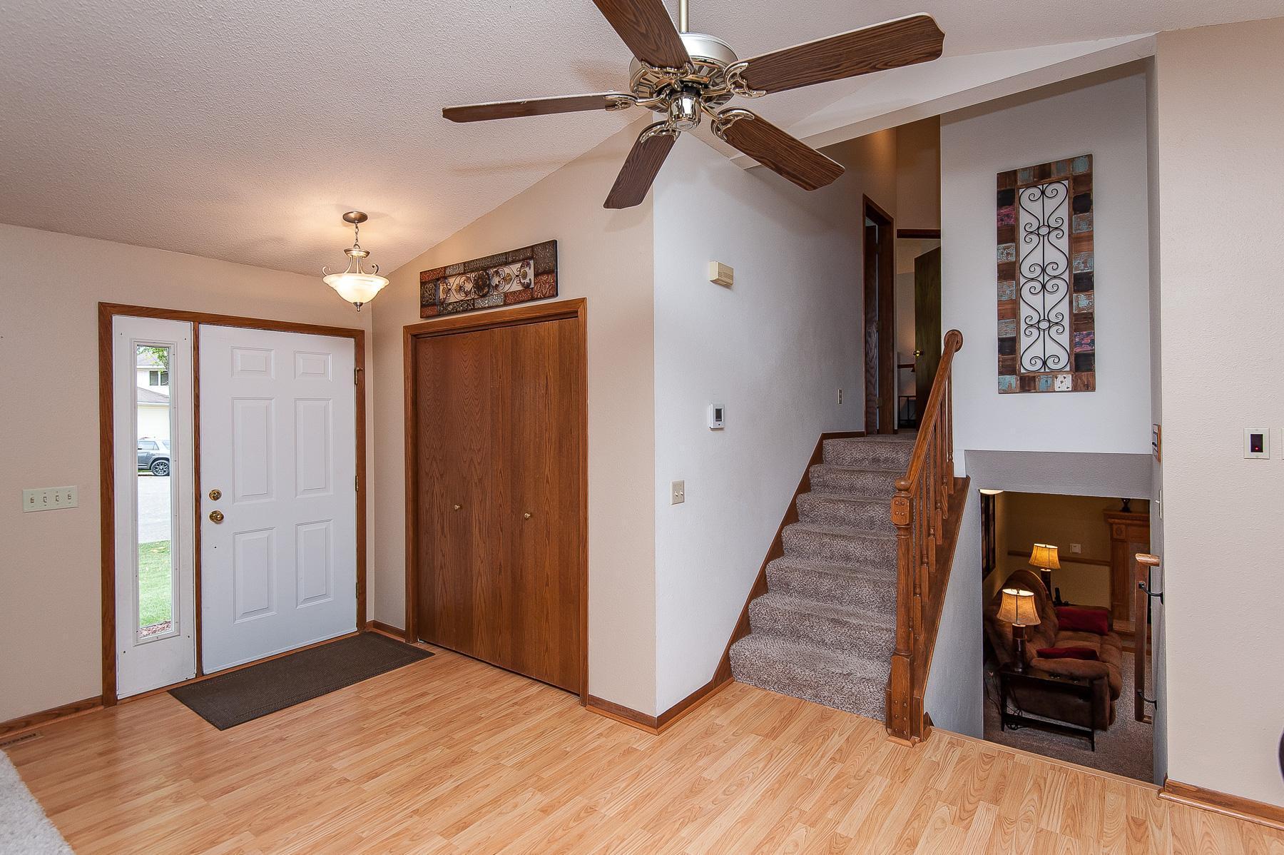 3109 River Lane Northeast Rochester, MN 55906 - Photo 5 of 44 Gallery Image 5