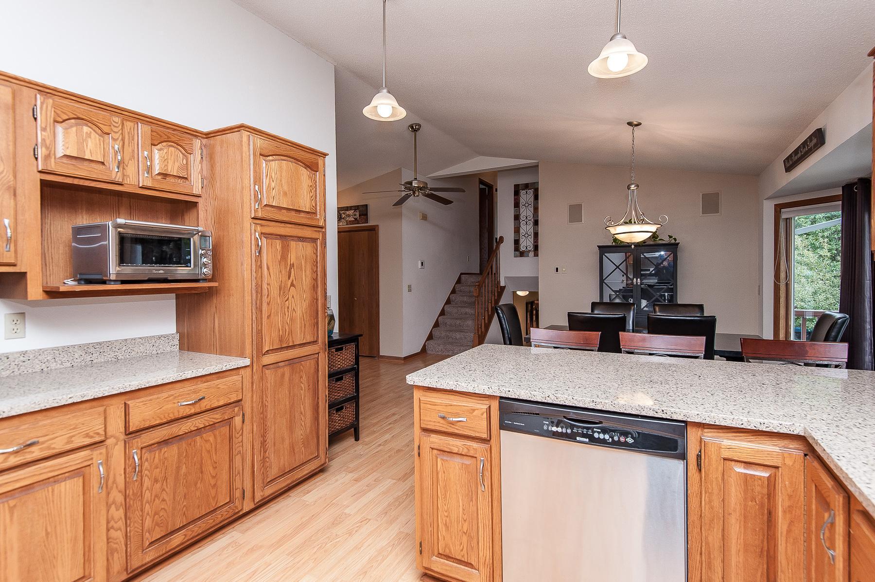 3109 River Lane Northeast Rochester, MN 55906 - Photo 10 of 44 Gallery Image 10