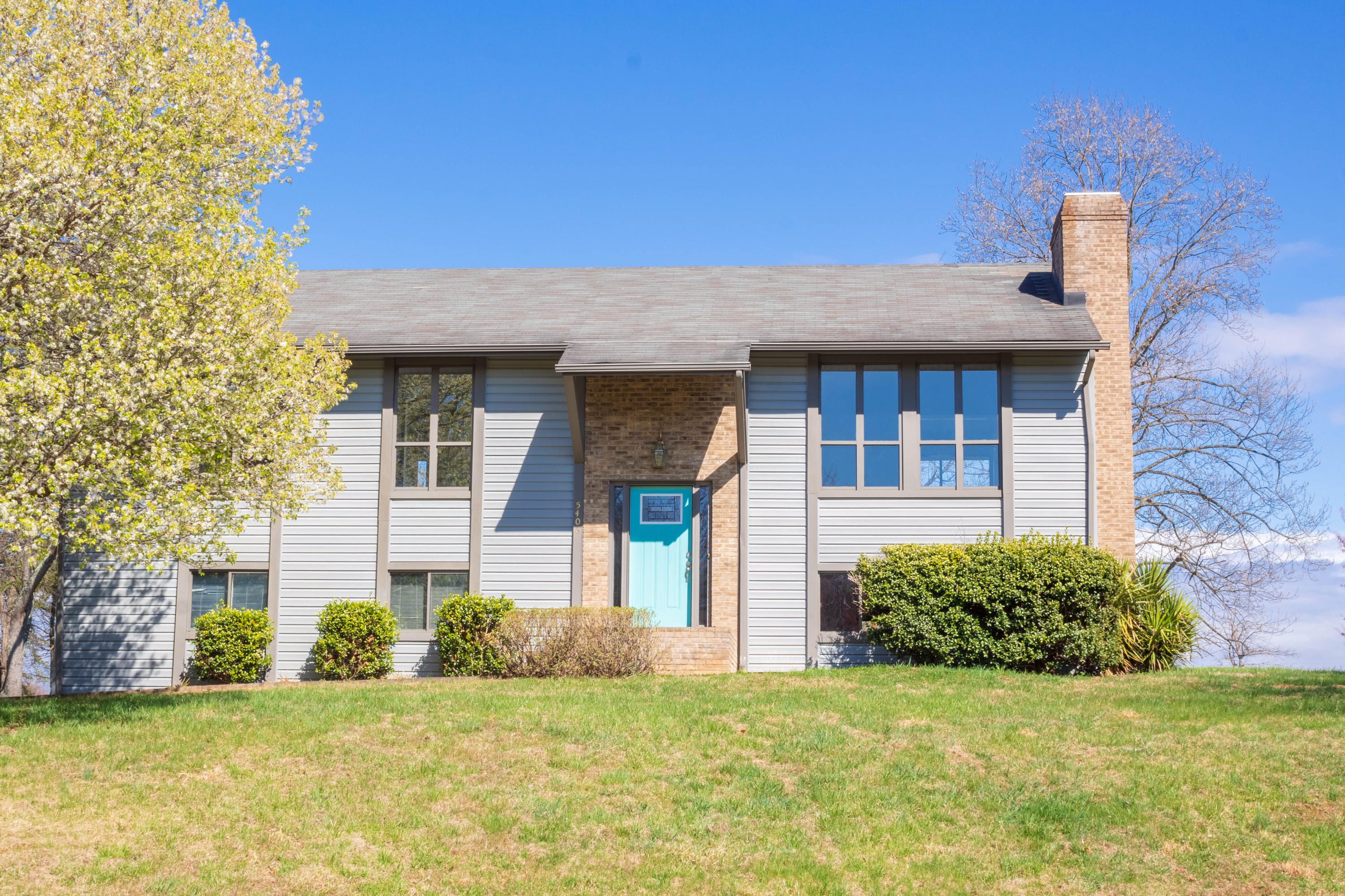 5406 Sundance Road Salem, VA 24153 - Photo 1 of 39 Main front