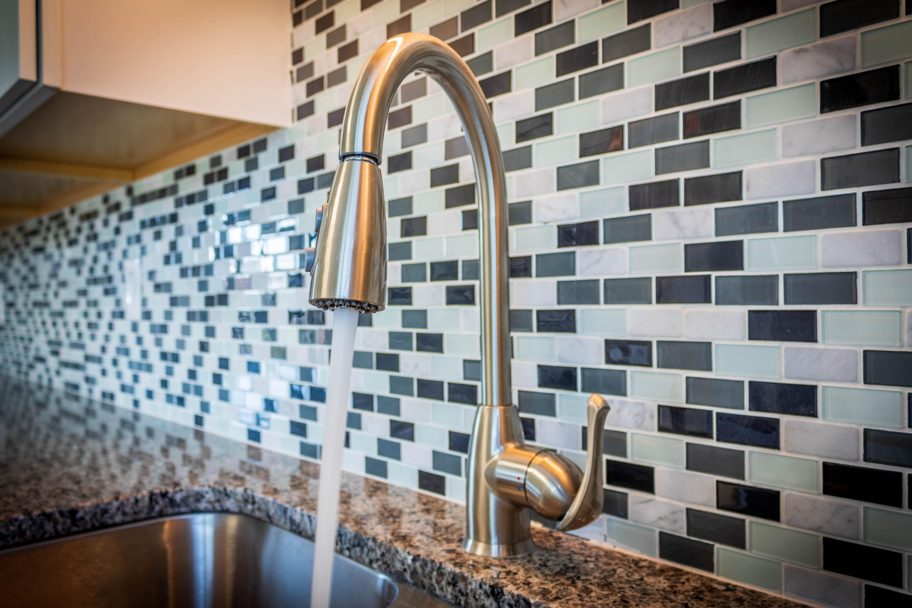 5406 Sundance Road Salem, VA 24153 - Photo 12 of 39 Backsplash