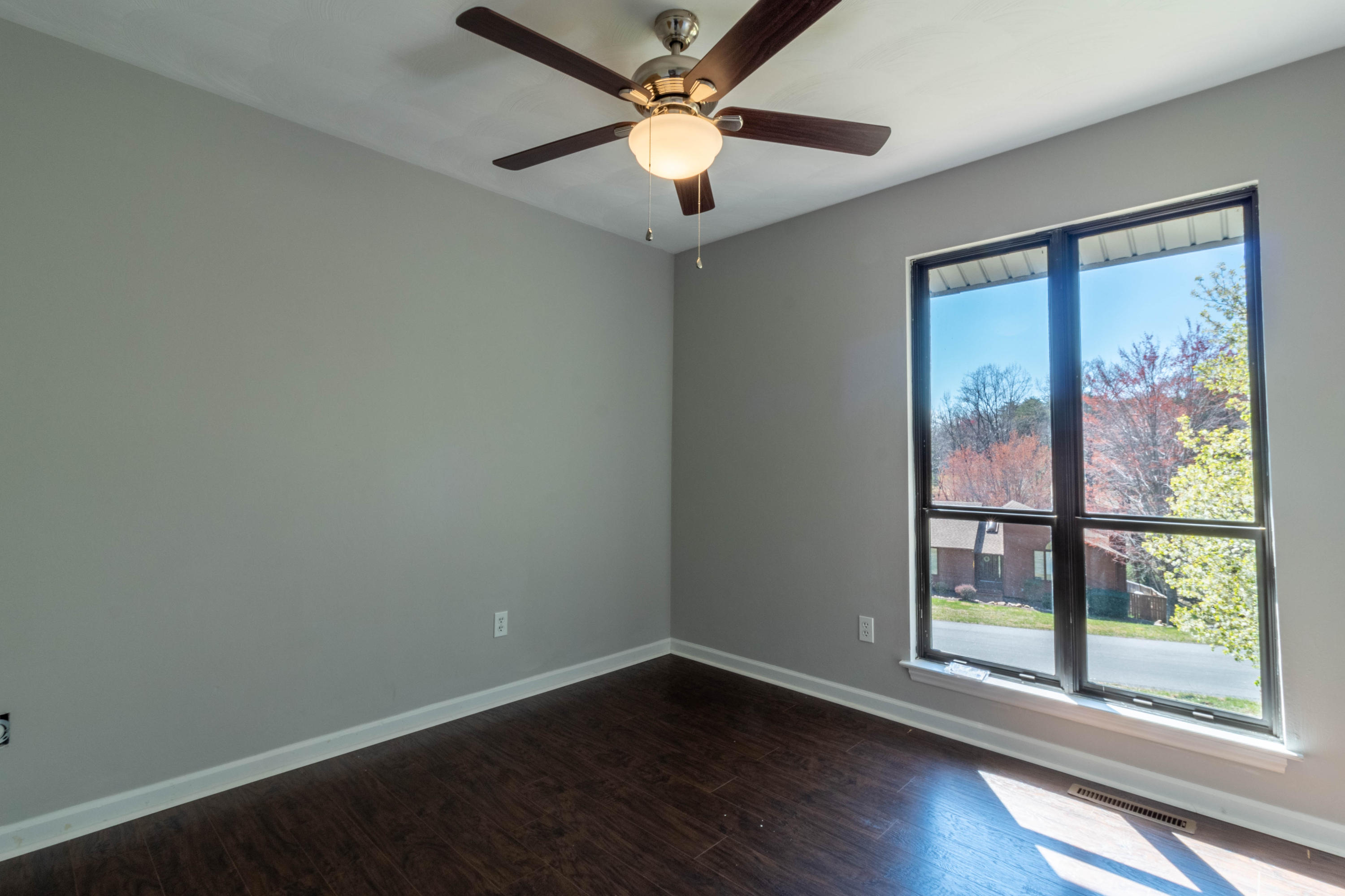 5406 Sundance Road Salem, VA 24153 - Photo 17 of 39 Bedroom