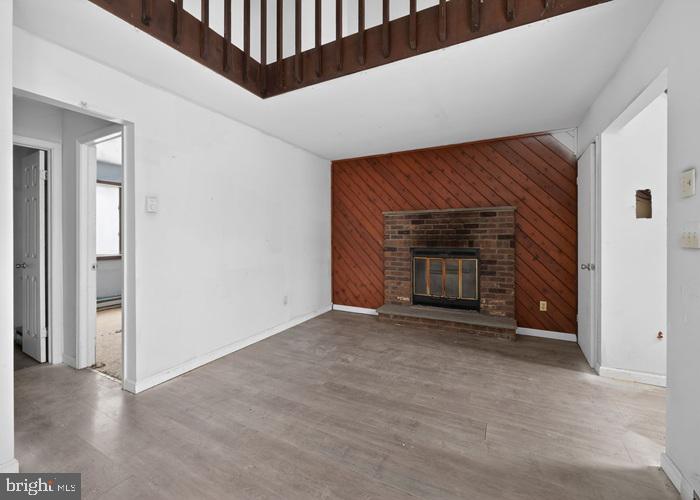 1538 Deer Run East Bushkill, PA 18324 - Photo 5 of 18 a view of an empty room and fire place