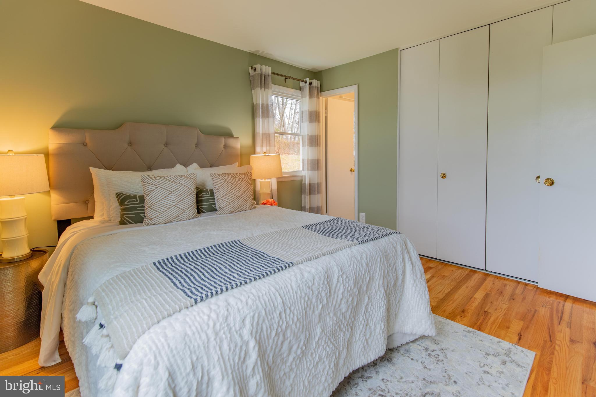 11933 Bayswater Road Gaithersburg, MD 20878 - Photo 15 of 34