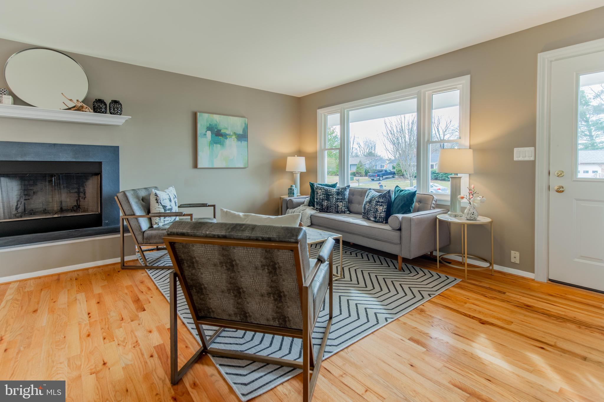 11933 Bayswater Road Gaithersburg, MD 20878 - Photo 4 of 34