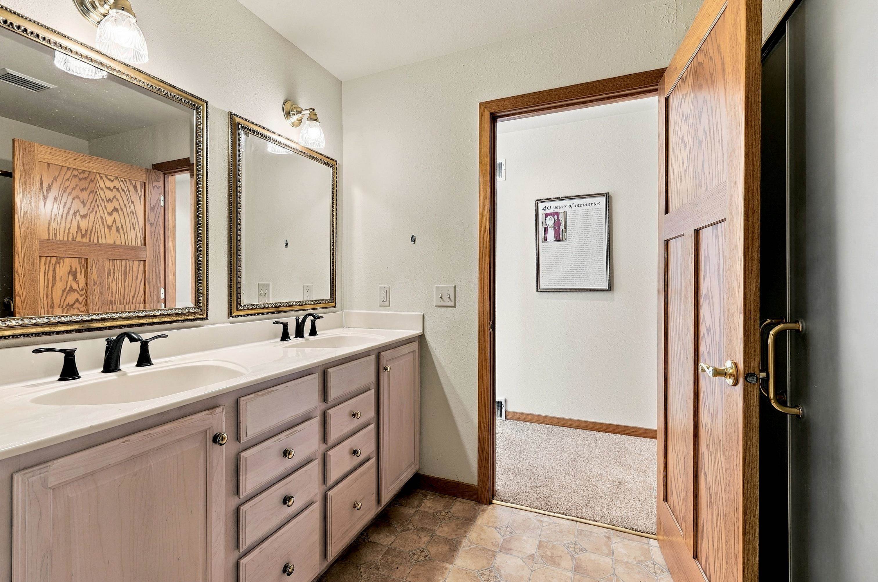15910 Furnace Hill Road Darlington, WI 53530 - Photo 25 of 70 Gallery Image 25