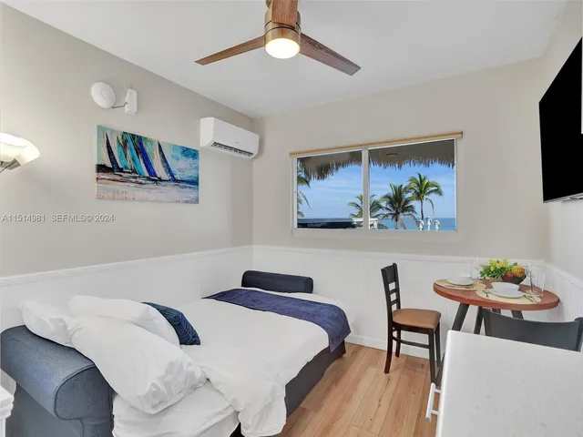 $5,999 | 900 North Surf Road, Unit 2, Hollywood, FL 33019