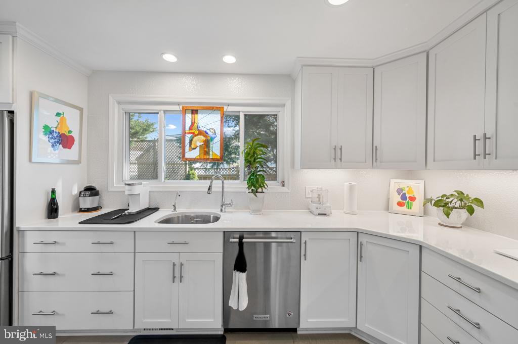 4504 Jones Bridge Road Bethesda, MD 20814 - Photo 14 of 45 Gallery Image 14