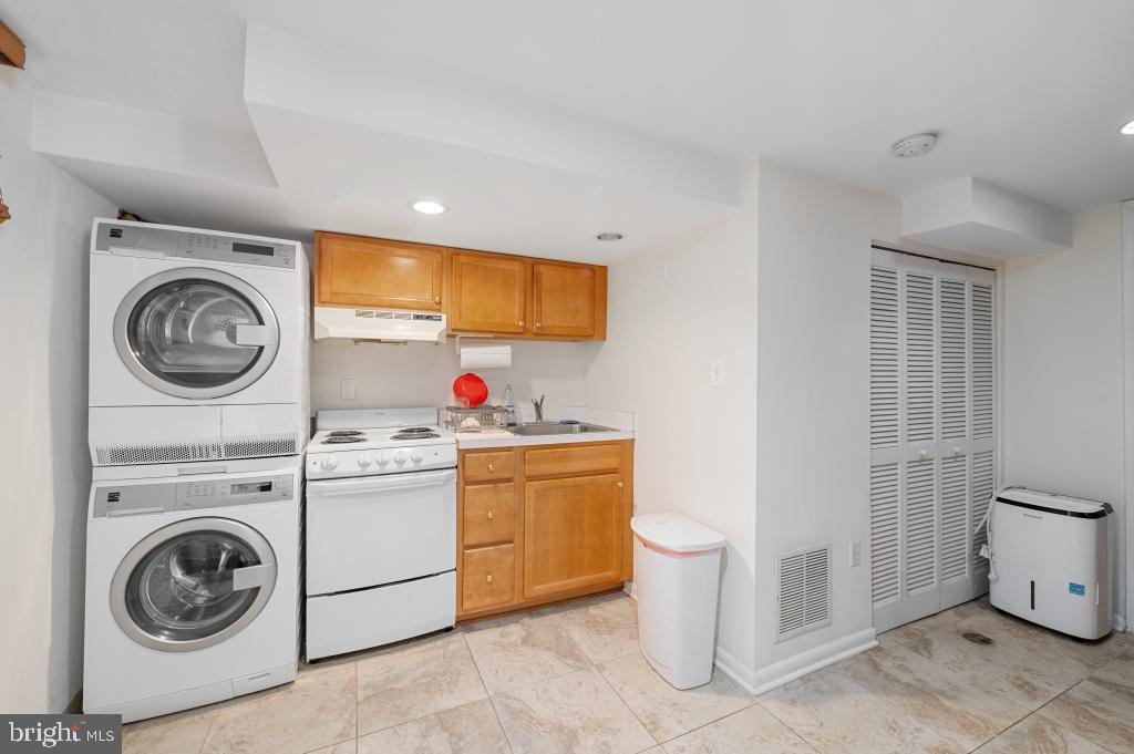 4504 Jones Bridge Road Bethesda, MD 20814 - Photo 42 of 45 Gallery Image 42