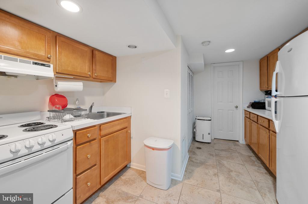 4504 Jones Bridge Road Bethesda, MD 20814 - Photo 43 of 45 Gallery Image 43