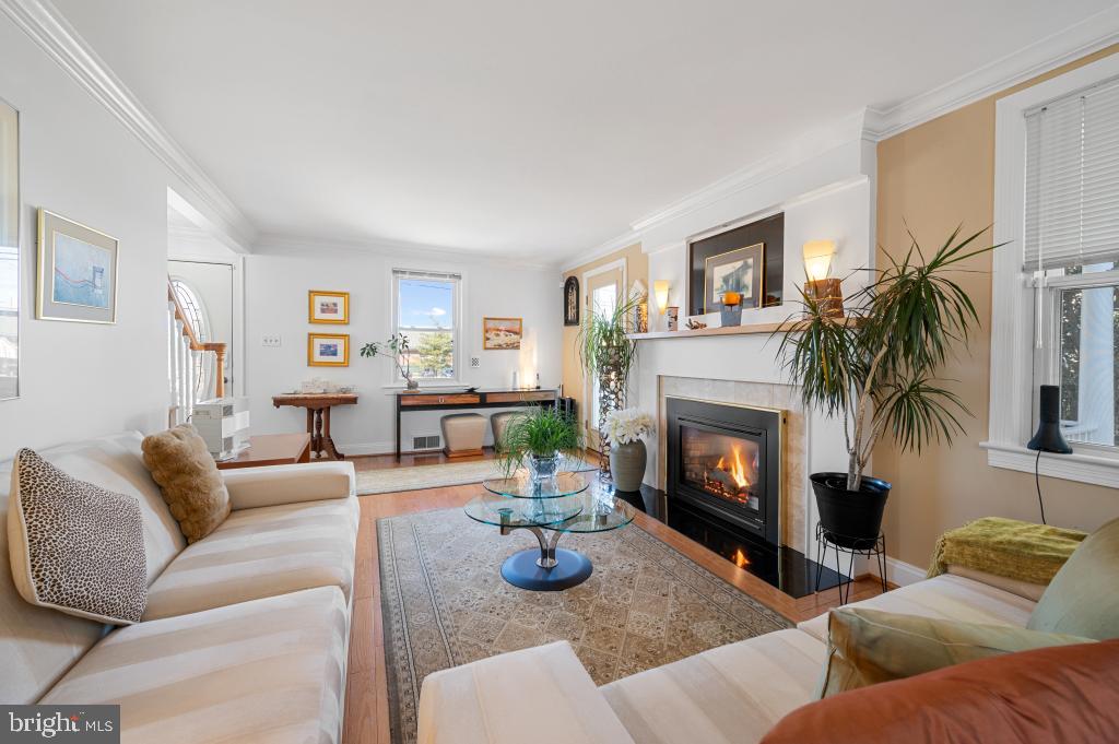 4504 Jones Bridge Road Bethesda, MD 20814 - Photo 6 of 45 Gallery Image 6