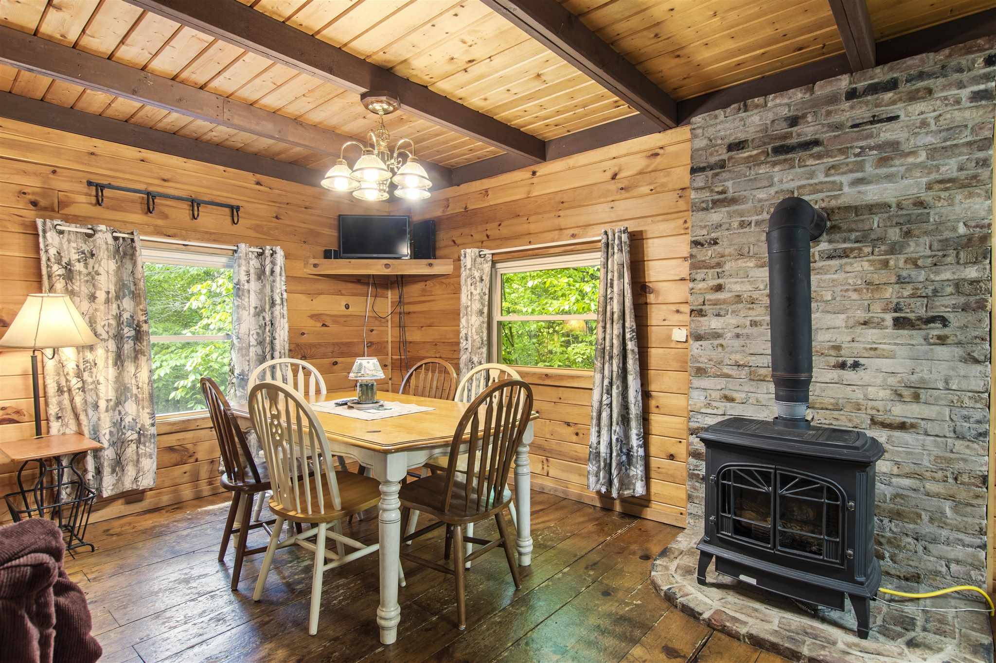 75 Rogers Pond Road Pittsburg, NH 03592 - Photo 17 of 31