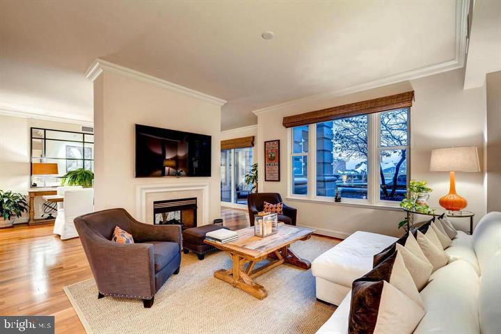 801 Key Highway, Unit 122 Baltimore, MD 21230 - Photo 1 of 29