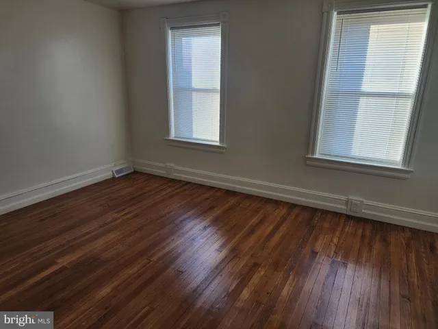 $1,750 | 311 South 1st Avenue, Coatesville, PA 19320