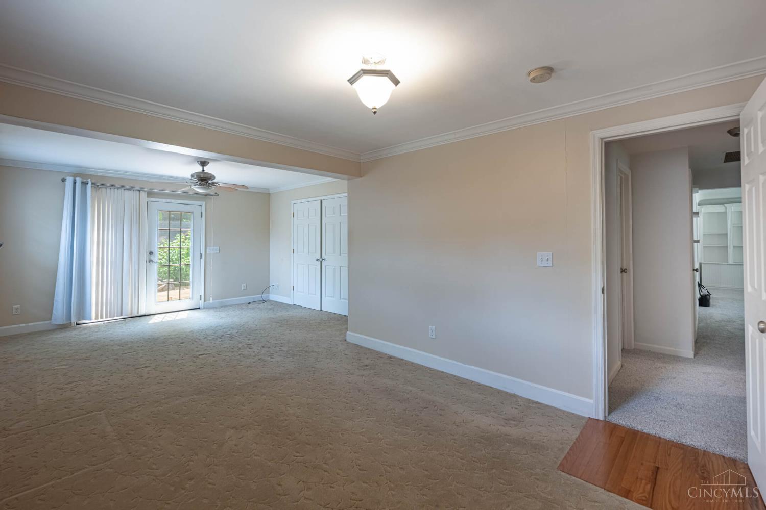 567 Lang Road Cincinnati, OH 45244 - Photo 25 of 35