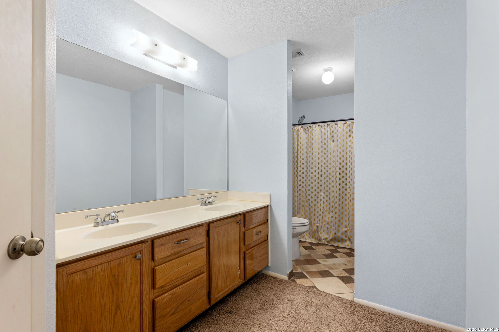 8010 Brisbane Converse, TX 78109 - Photo 13 of 22