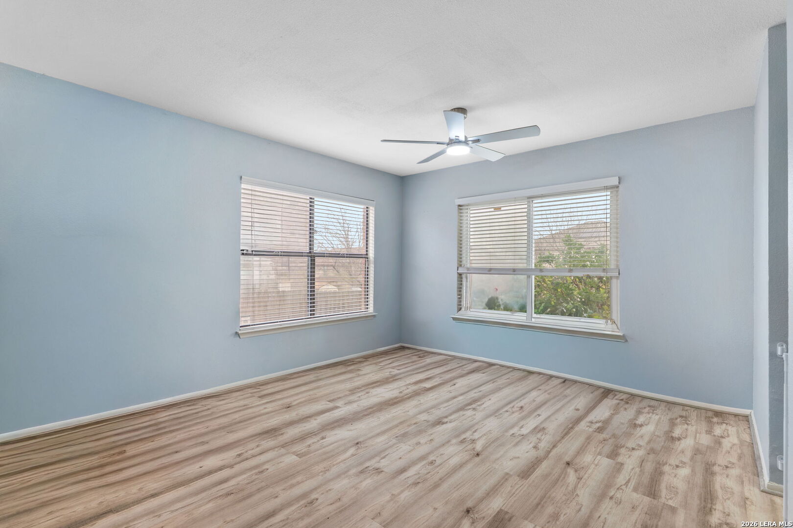 8010 Brisbane Converse, TX 78109 - Photo 6 of 22