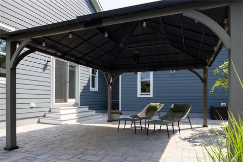 $1,595,000 | 1430 Marratooka Road, Mattituck, NY 11952