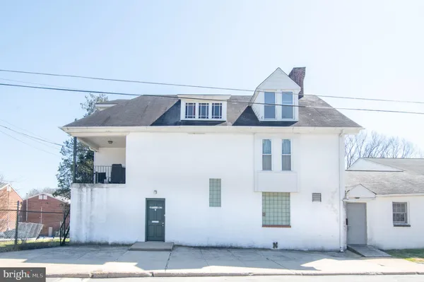 $2,200 | 401 West Washington Street, West Chester, PA 19380