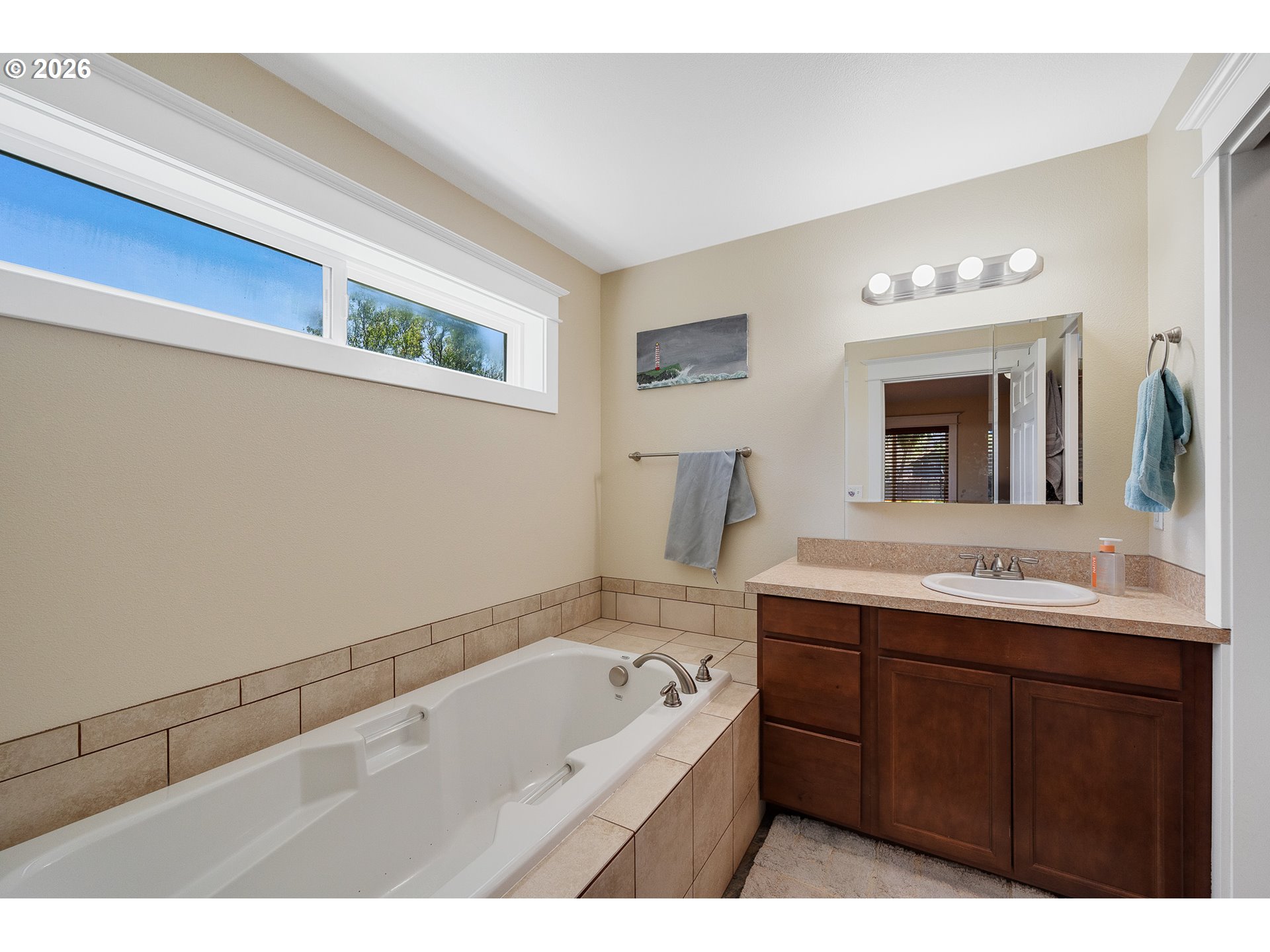 2207 8th Street Tillamook, OR 97141 - Photo 12 of 24