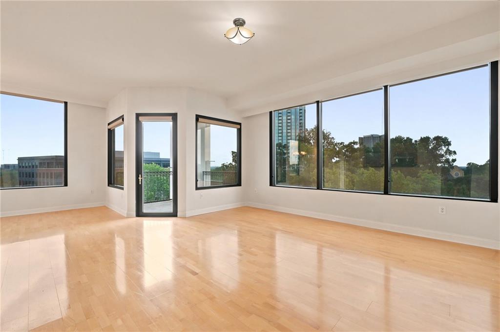 2828 Peachtree Road Northwest, Unit 801 Atlanta, GA 30305 - Photo 3 of 61
