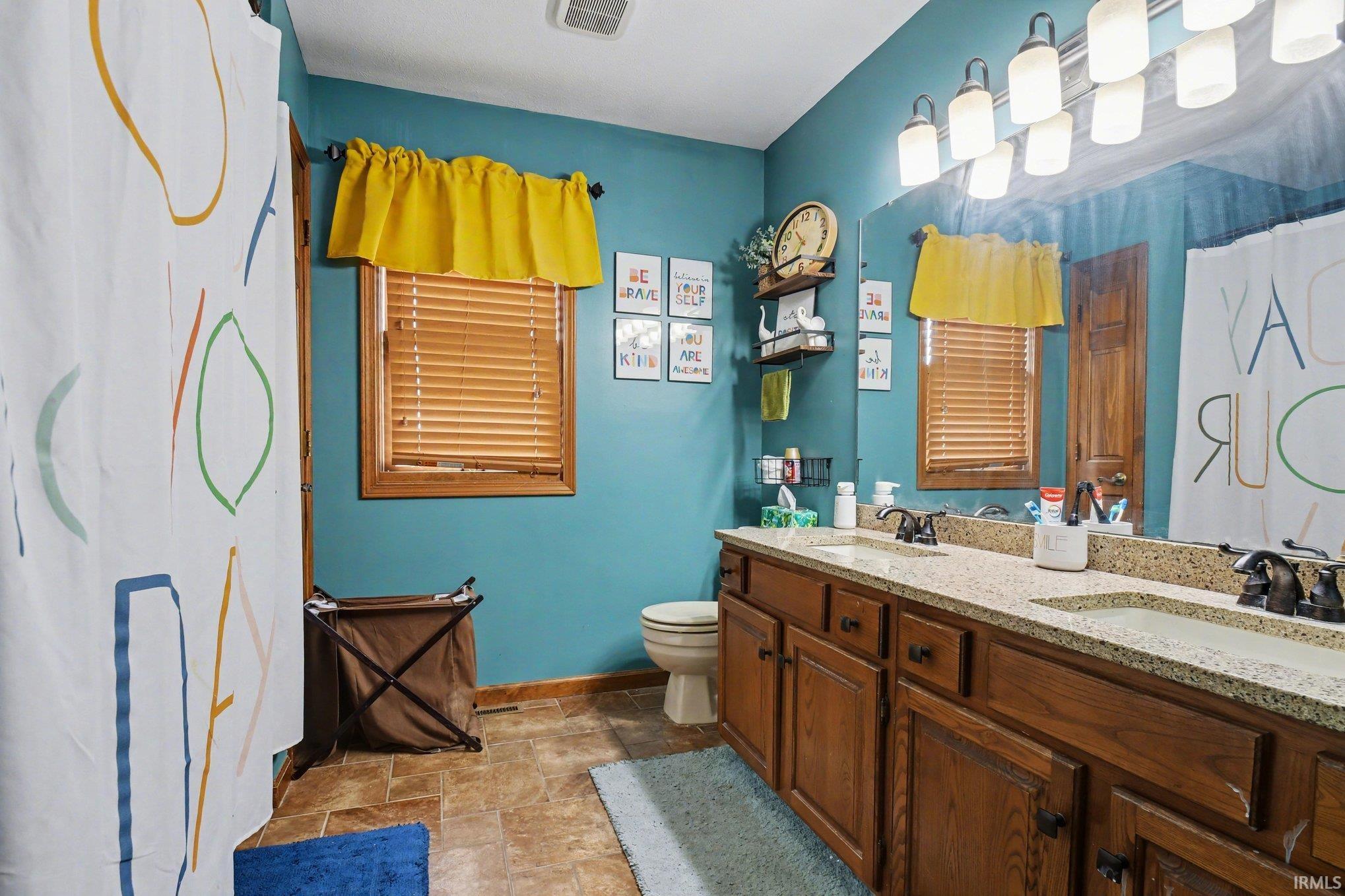 5605 Raleigh Drive South Bend, IN 46614 - Photo 30 of 36