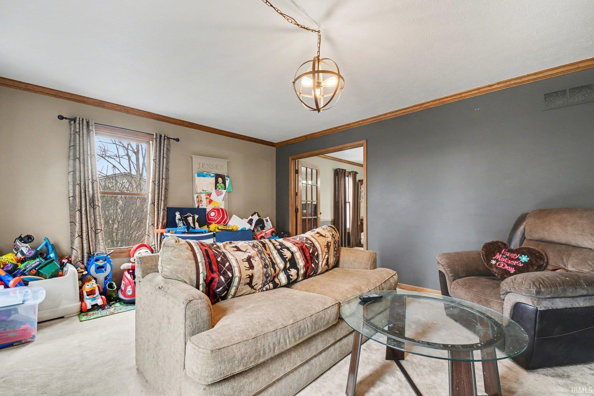 5605 Raleigh Drive South Bend, IN 46614 - Photo 6 of 36