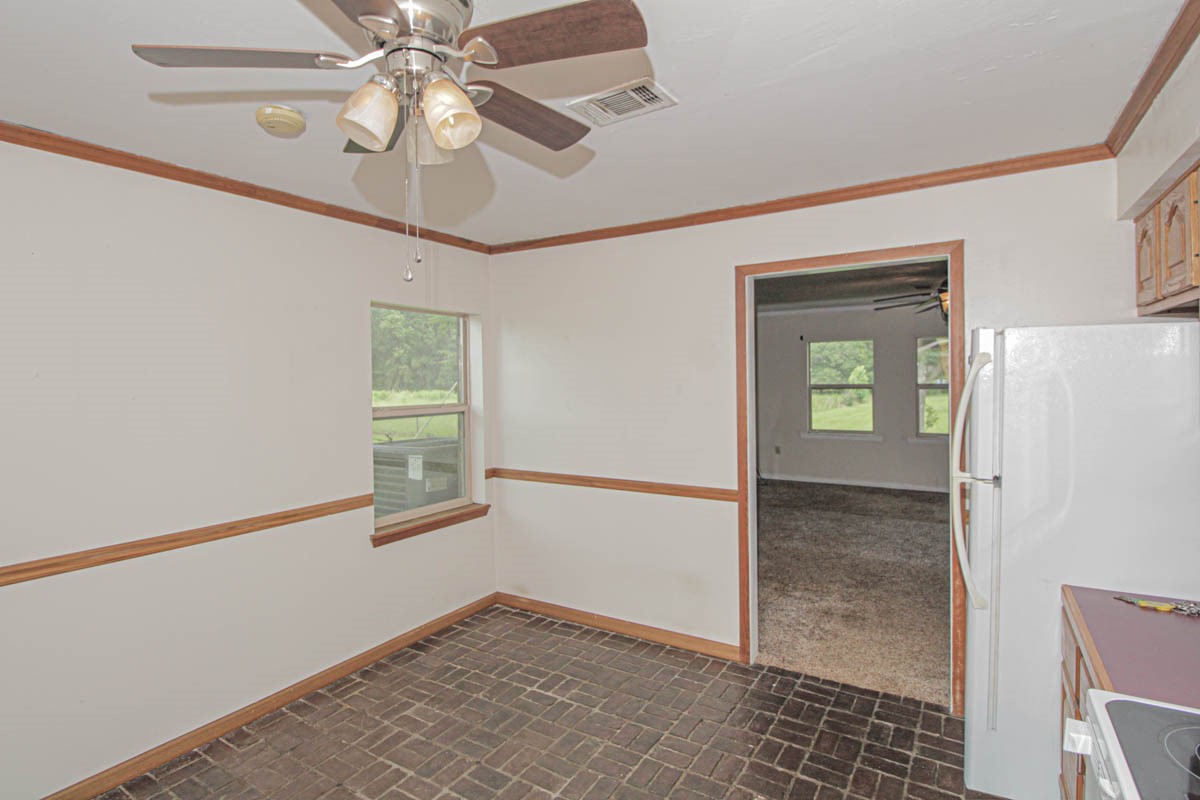899 J Hickman Road Livingston, TX 77351 - Photo 32 of 48