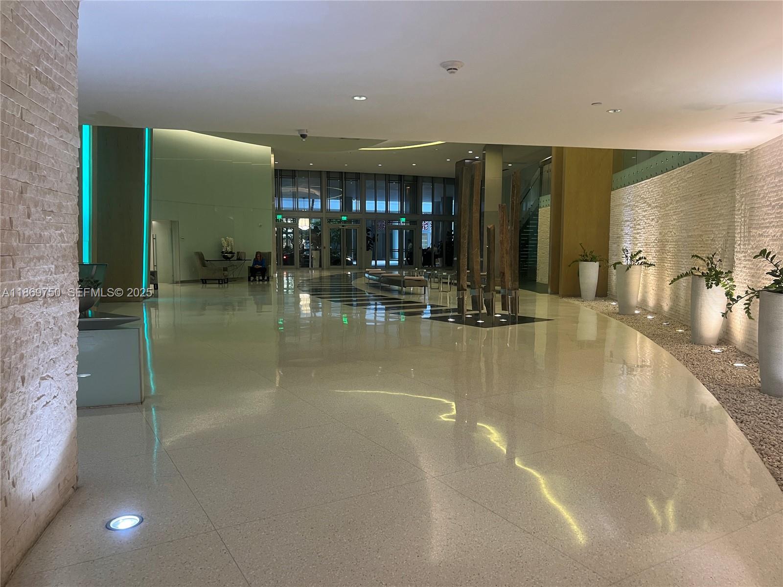92 Southwest 3rd Street, Unit 3803 Miami, FL 33130 - Photo 31 of 31 Photo 31