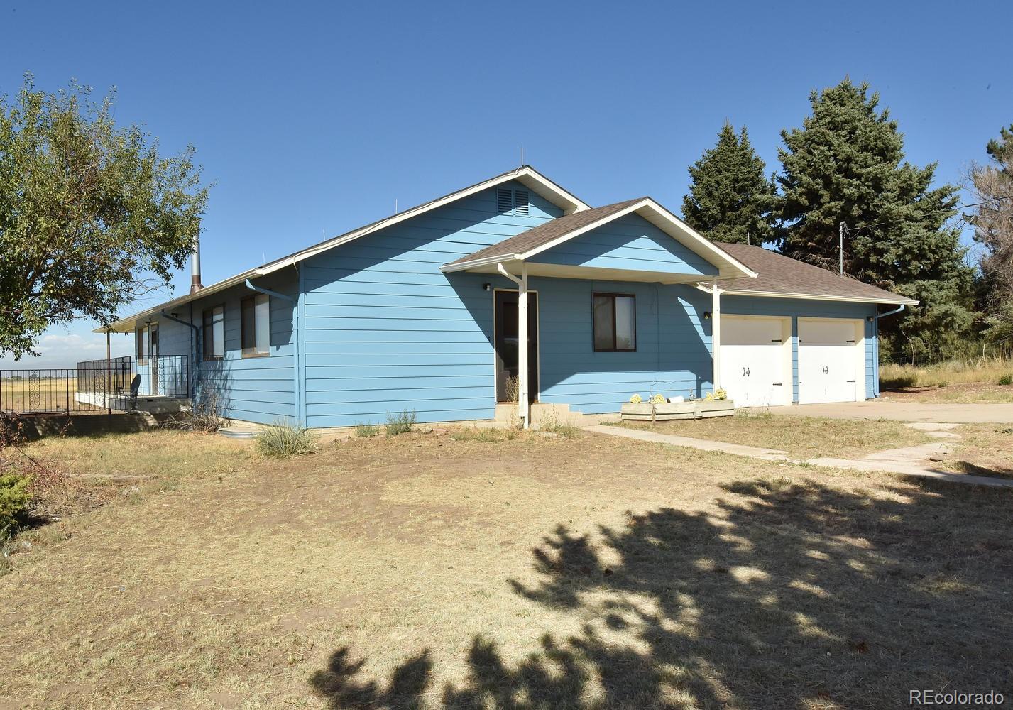 725 Picadilly Road Aurora, CO 80018 - Photo 1 of 25 Gallery Image 1
