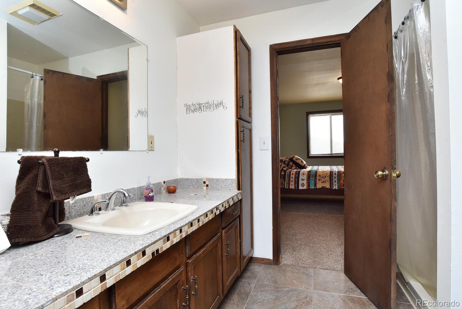725 Picadilly Road Aurora, CO 80018 - Photo 7 of 25 Gallery Image 7